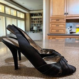 Ladies black heels